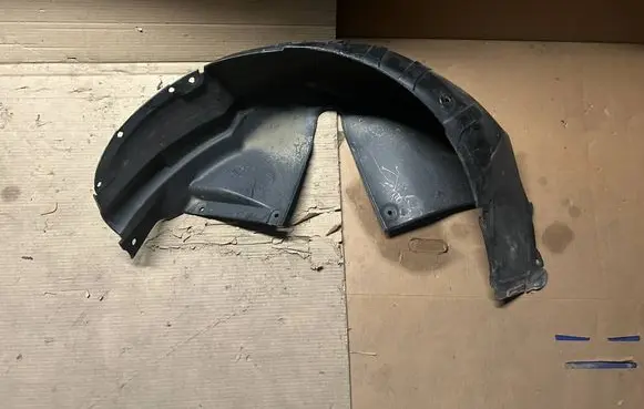 Suzuki Swift I Rear arch fender liner splash guards 7551163J0