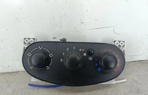 Dacia Logan II Climate control/heater control trim T1021548T