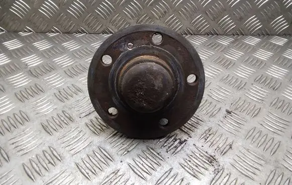 Mercedes-Benz B W245 Rear wheel hub