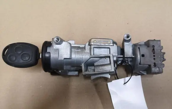Ford Focus Ignition lock 3M513F880A