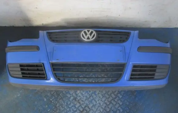 Volkswagen Polo IV 9N3 Front bumper