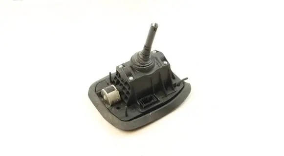 BMW M6 Gear shifter/selector 2282677 23042007