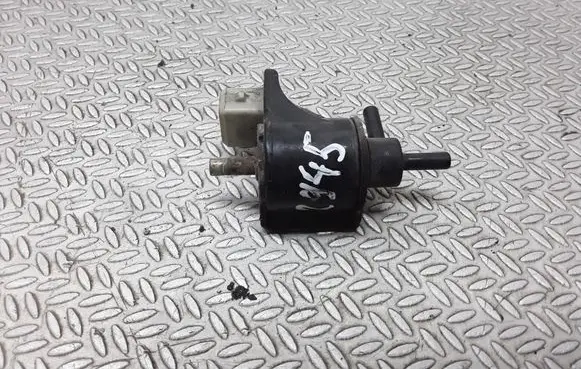 Vacuum valve