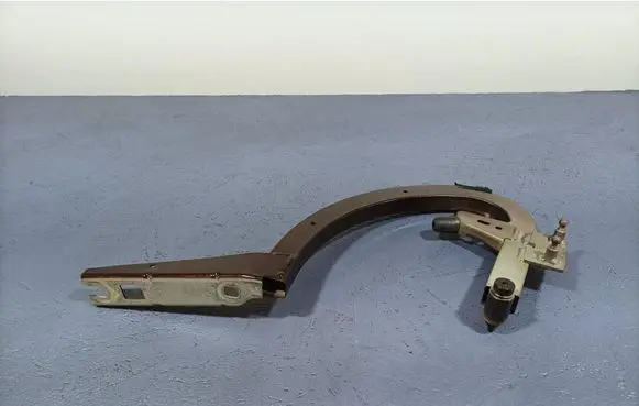Audi A8 S8 D2 4D Tailgate/trunk/boot hinge 4N0827301