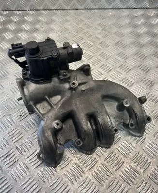 Audi A4 S4 B7 8E 8H Intake manifold 038129713