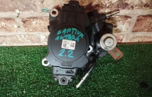 Chevrolet Captiva Fuel injection high pressure pump