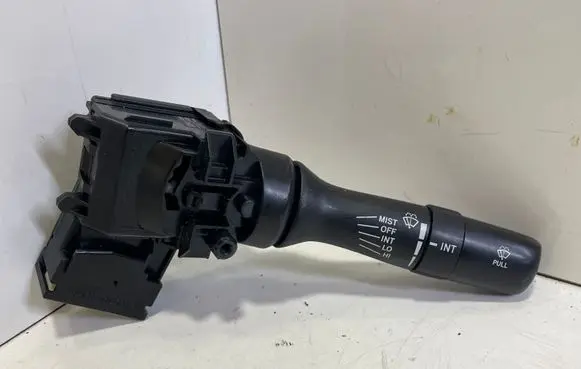 Lexus IS 220D-250-350 Wiper control stalk 17F111 173848
