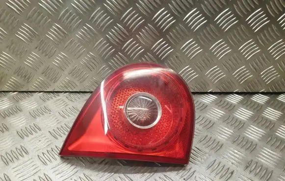 Volkswagen Golf V Tailgate rear/tail lights 1K6945093G