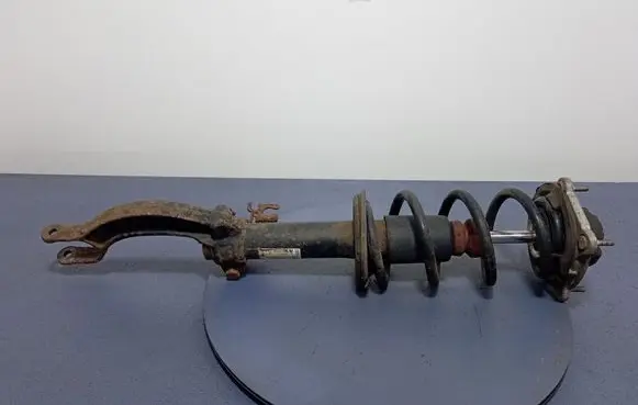 Audi A6 Allroad C7 Front shock absorber with coil spring 4G0031M
