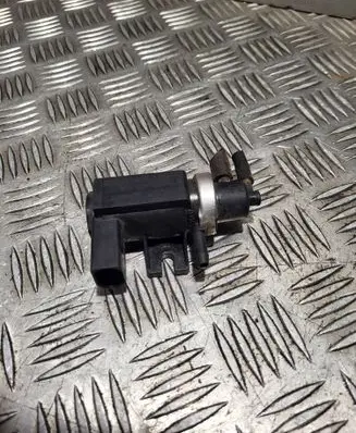 Skoda Octavia Mk2 (1Z) Turbo solenoid valve 1J0906627 APG120 72290320
