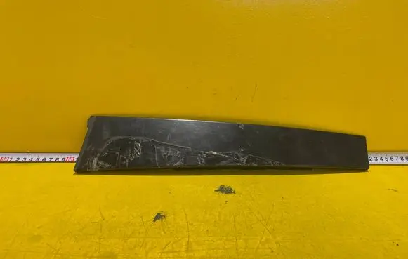 Mercedes-Benz ML W164 (D) pillar trim (bottom) 