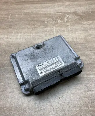 Opel Zafira A Engine control unit/module ECU 24417169 0281010268