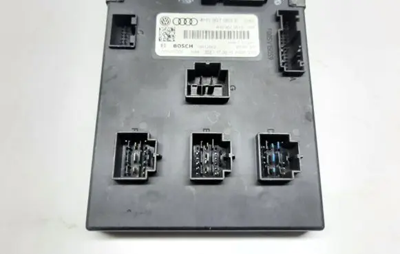 Audi A6 C7 Comfort/convenience module 4H0907063E