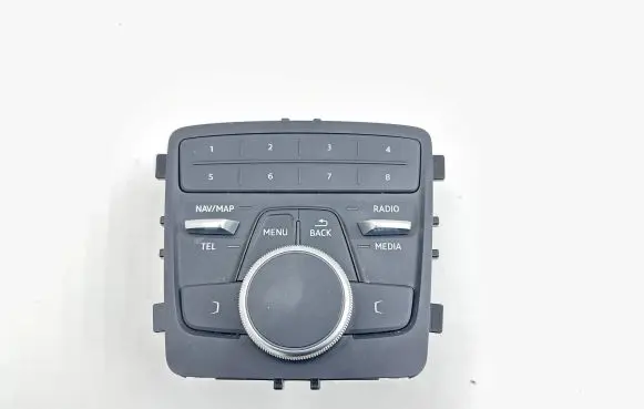 Head unit multimedia control
