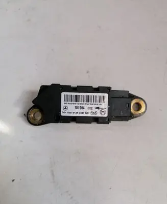 Mercedes-Benz C W203 Airbag deployment crash/impact sensor