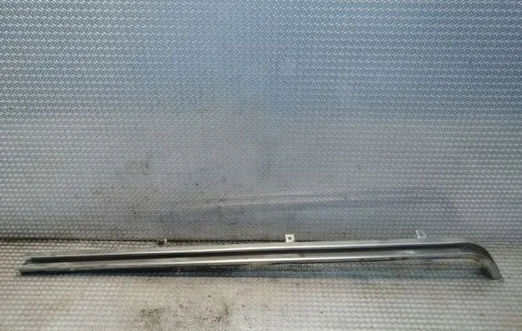 Volkswagen Transporter - Caravelle T5 Sliding door middle roller runner 7H3843872F