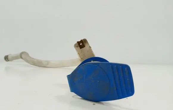 Volkswagen Transporter - Caravelle T5 Window washer liquid tank fill tube 7H0955463B