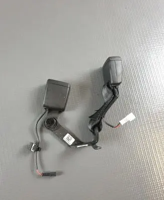 BMW i4 Rear seatbelt buckle 7442030