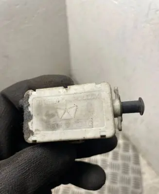 Chrysler Grand Voyager IV Brake pedal sensor switch 56045043ag
