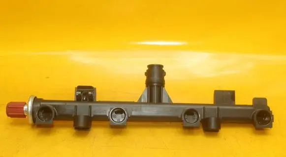 Fuel main line pipe