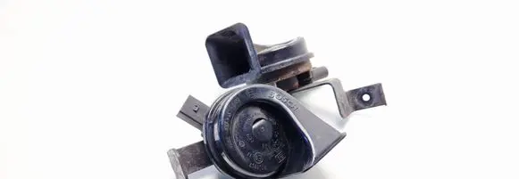 Audi A3 S3 8P Horn signal 8P0951229 8P0951230