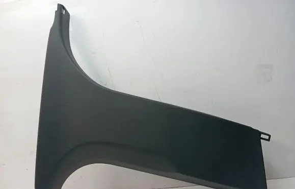 BMW 1 F40 (B) pillar trim (bottom) 7444940