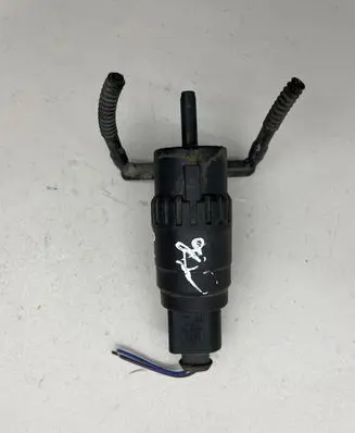 Audi A4 S4 B7 8E 8H Windscreen/windshield washer pump 1T0955651A