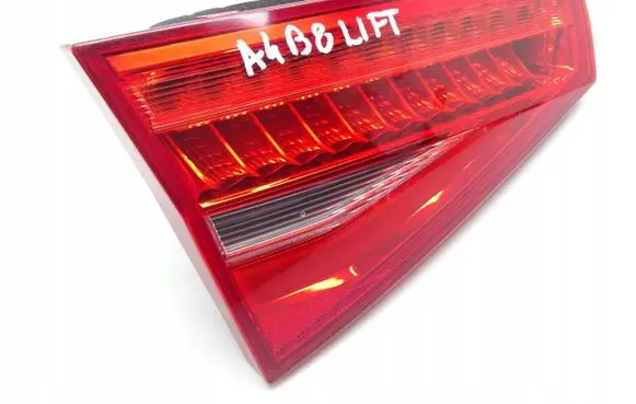 Audi A4 S4 B8 8K Tailgate rear/tail lights 8K5945093AC