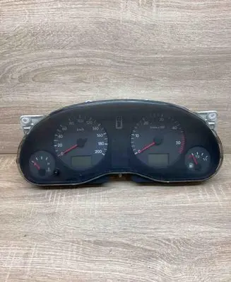 Seat Alhambra (Mk1) Speedometer (instrument cluster) 7M0919890B 96VW10849ED WithPlug
