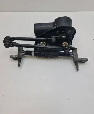 Volkswagen Fox Front wiper linkage and motor F006C20008