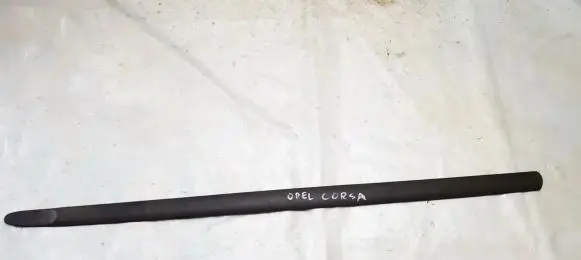 Opel Corsa B Front door trim (molding) 90547379