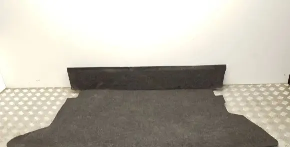 Toyota Auris 150 Trunk/boot floor carpet liner 5857002090