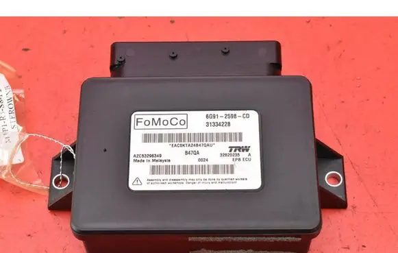 Volvo S60 Engine control unit/module ECU 31334228