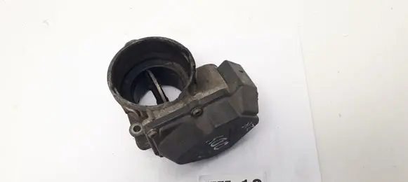 Volkswagen Caddy Throttle valve 03G128063A