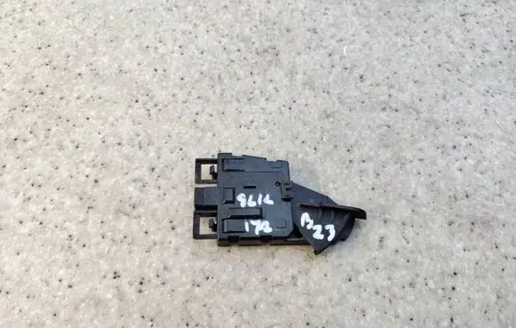 Mercedes-Benz SLK R172 Rear door sensor 1728204210AOP1234 1728204210
