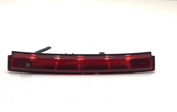 Renault Captur Third/center stoplight 265902759R