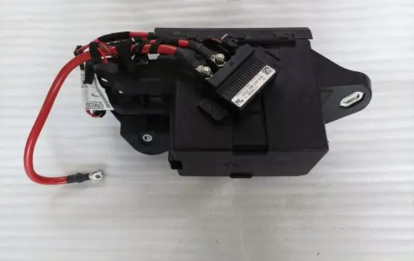Mercedes-Benz A W176 Car battery A0009822023