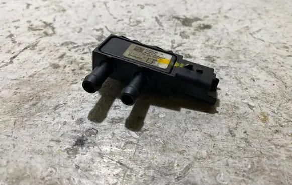 Peugeot 508 Exhaust gas pressure sensor 9662143180 21DPS10002 14405234
