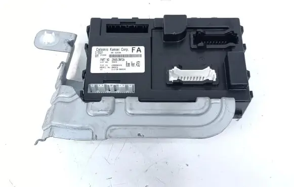 Nissan Leaf I (ZE0) Comfort/convenience module 284B13NF0A