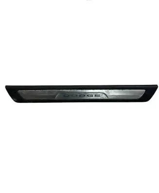 Front sill trim cover