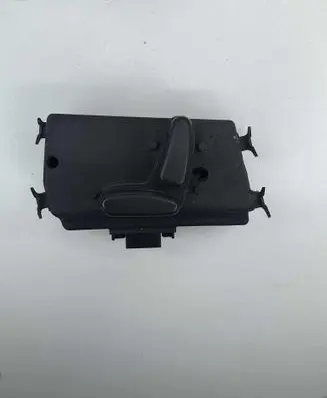 Chrysler Pacifica Seat control switch 0YD08TRMAB