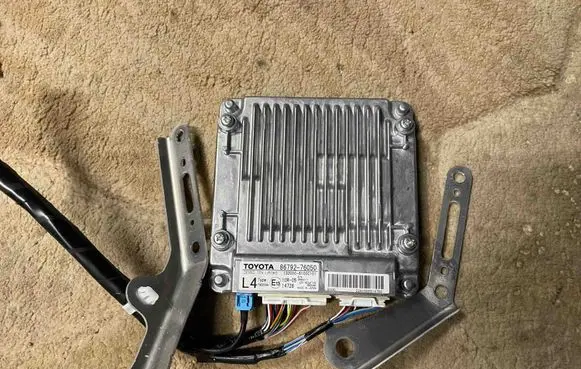 Lexus UX Other devices 8679276050