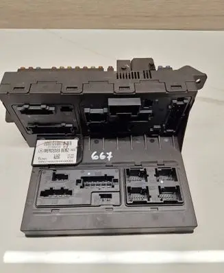 Mercedes-Benz E W211 Fuse module 2115453101
