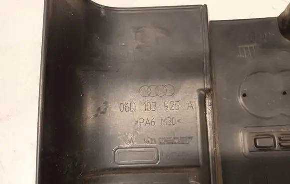 Audi A6 S6 C6 4F Engine cover (trim) 06D103925A