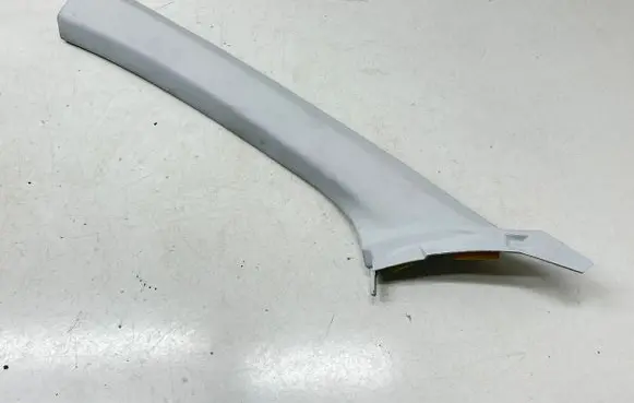 Peugeot 5008 II (A) pillar trim 9810165077