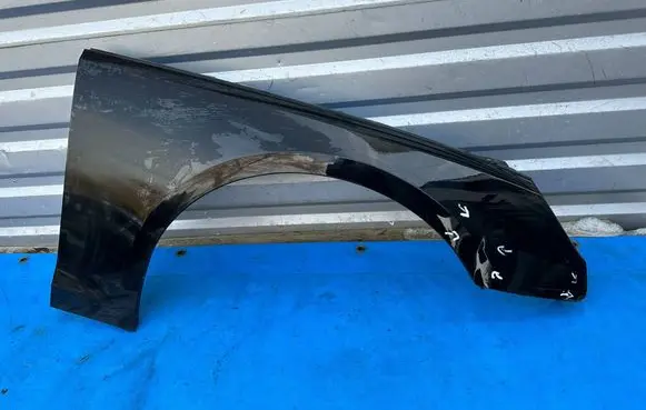 Audi A4 S4 B9 8W Fender