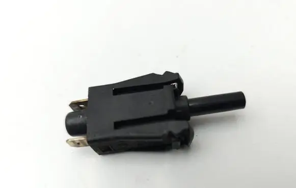 Mercedes-Benz S W126 Brake pedal sensor switch 0015458714