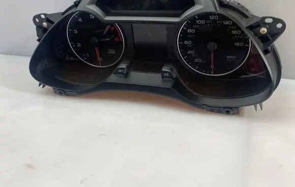 Audi A4 S4 B8 8K Speedometer (instrument cluster) 555001620507 5550016205 555001623705