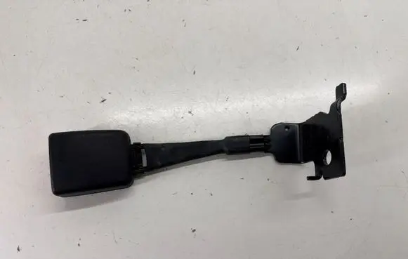 Alfa Romeo Stelvio Rear seatbelt buckle 156139440
