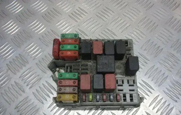 Fiat Linea Fuse box set 51799849
